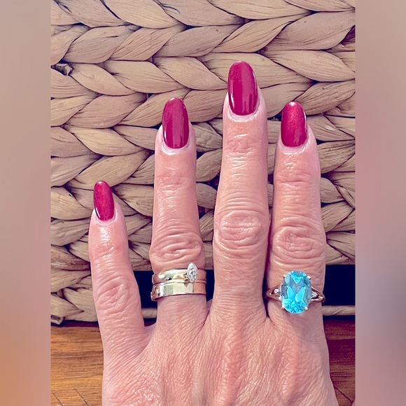 ❗️FINAL PRICE❗️Gorgeous Blue Topaz 10K Real Gold Ring - Picture 10 of 10